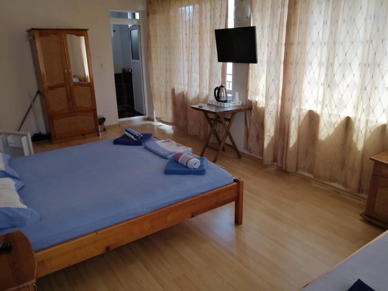 Guest House "Zora - Sarafovo" Burgas Exteriör bild