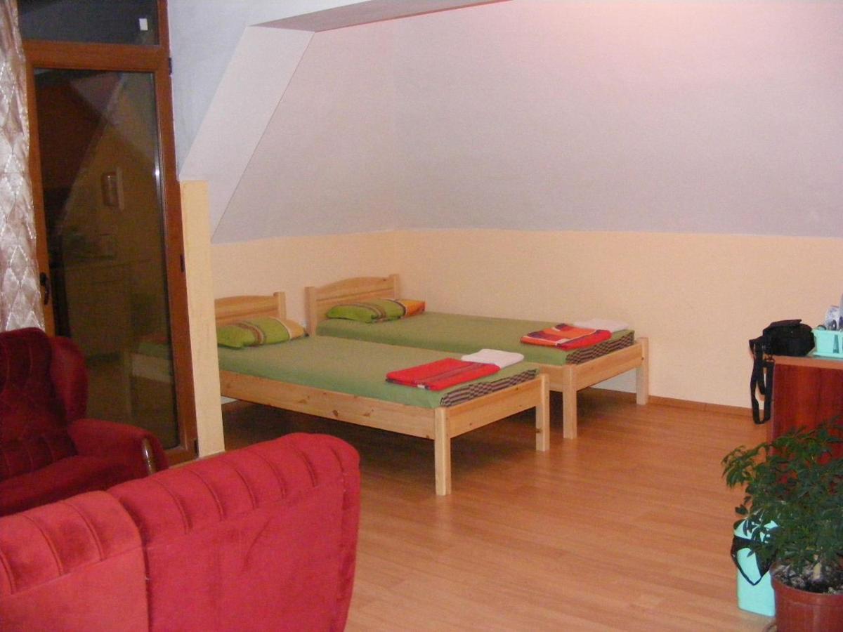 Guest House "Zora - Sarafovo" Burgas Exteriör bild