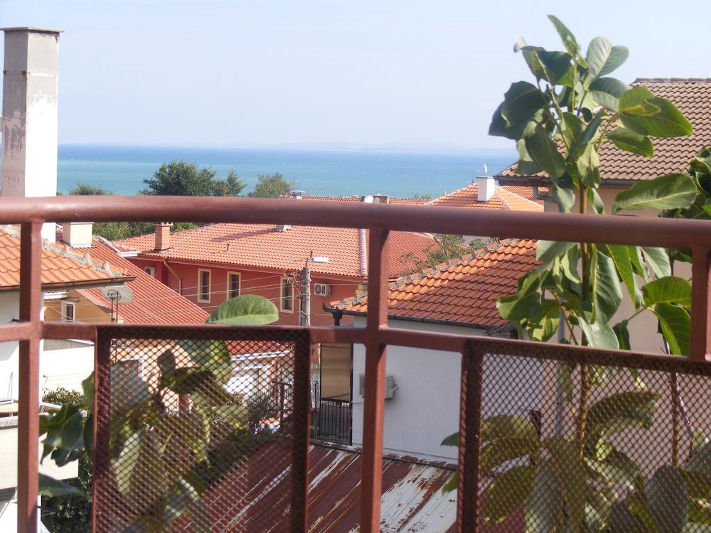 Guest House "Zora - Sarafovo" Burgas Exteriör bild