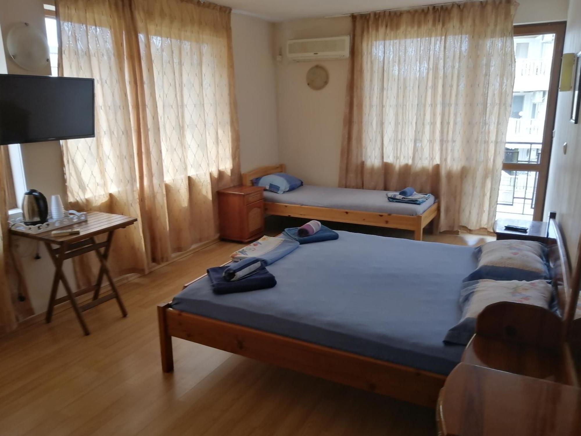 Guest House "Zora - Sarafovo" Burgas Exteriör bild