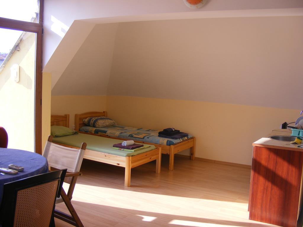 Guest House "Zora - Sarafovo" Burgas Exteriör bild