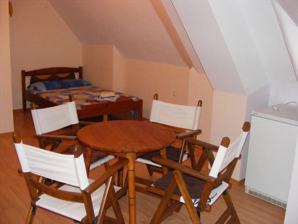 Guest House "Zora - Sarafovo" Burgas Exteriör bild